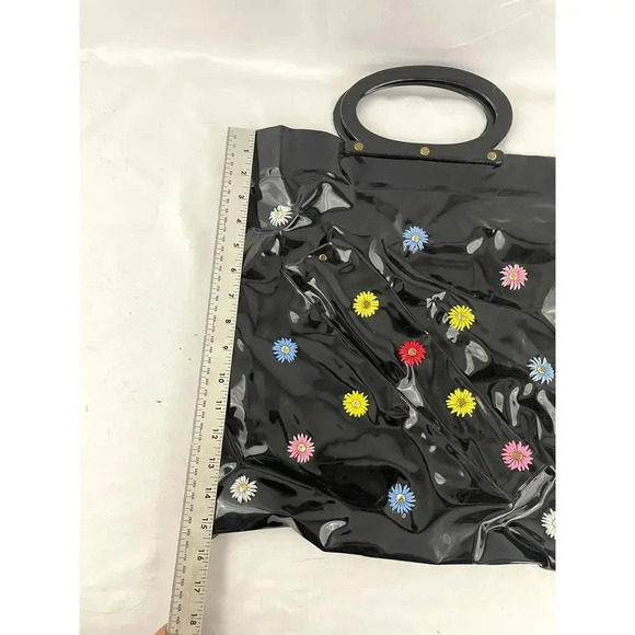 VTG Black Vinyl Daisy 3D Tote Bag Purse 14"x15" Retro Textured Round Handles - Picture 6 of 15